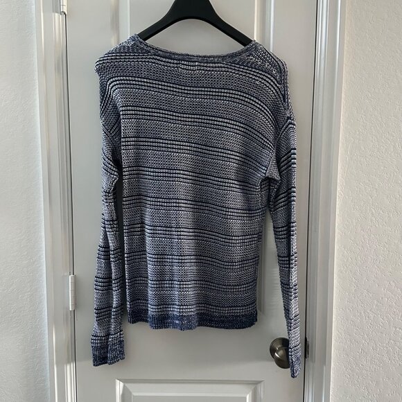 Old Navy Womens Large Blue & White Striped Lightweight Sweater - Picture 4 of 7